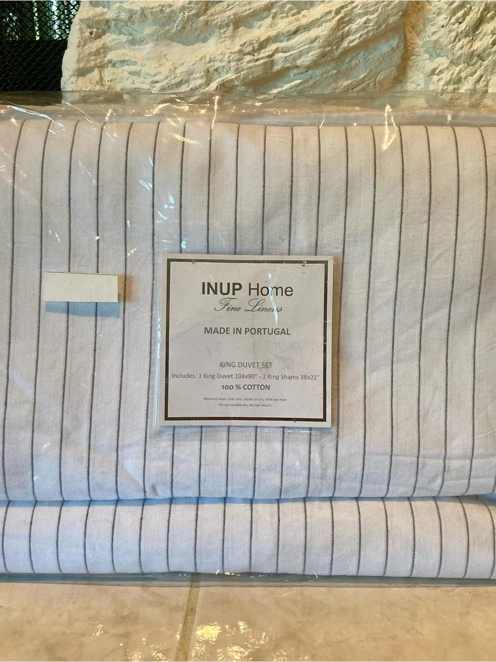NEW INUP Home White Pinstripe King Duvet Cover Set
